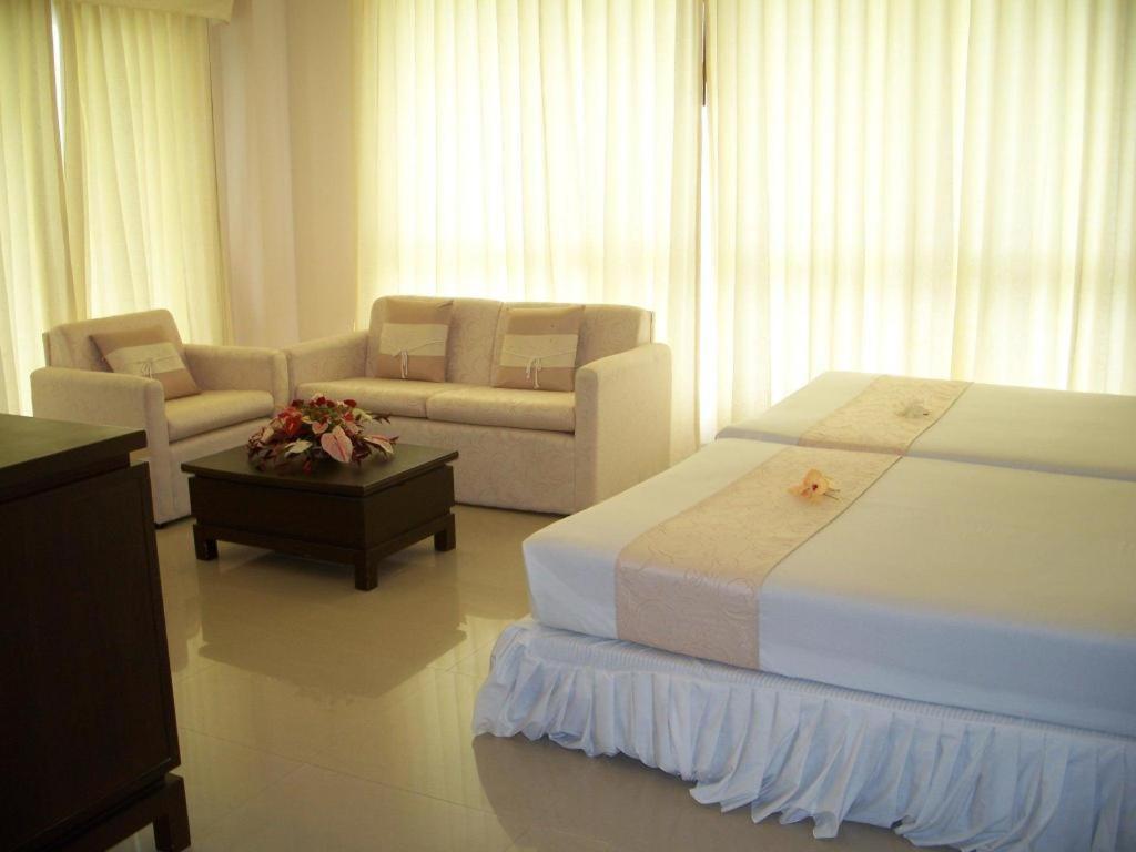 Kasem Garden Hotel Surin Ban Nong Tao Zewnętrze zdjęcie
