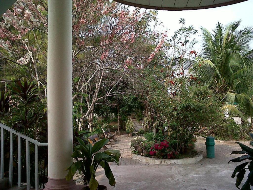 Kasem Garden Hotel Surin Ban Nong Tao Zewnętrze zdjęcie